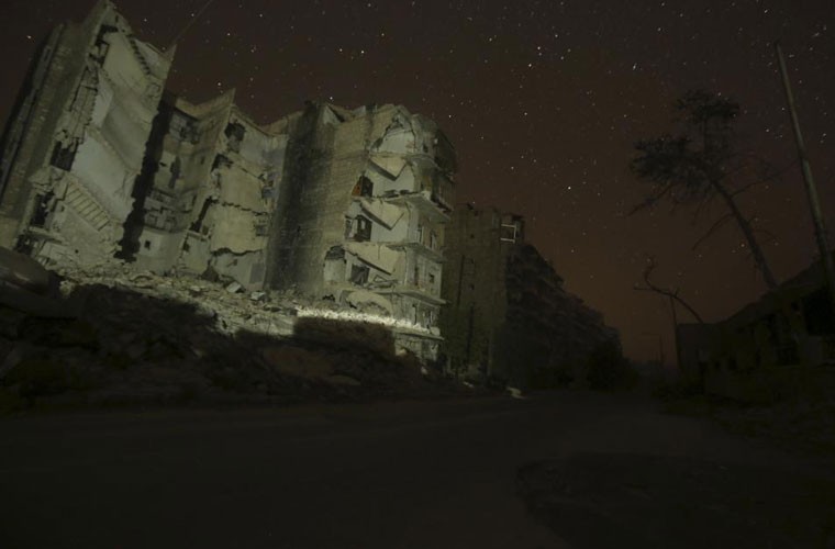 Thanh pho chet Aleppo tan hoang qua anh-Hinh-4